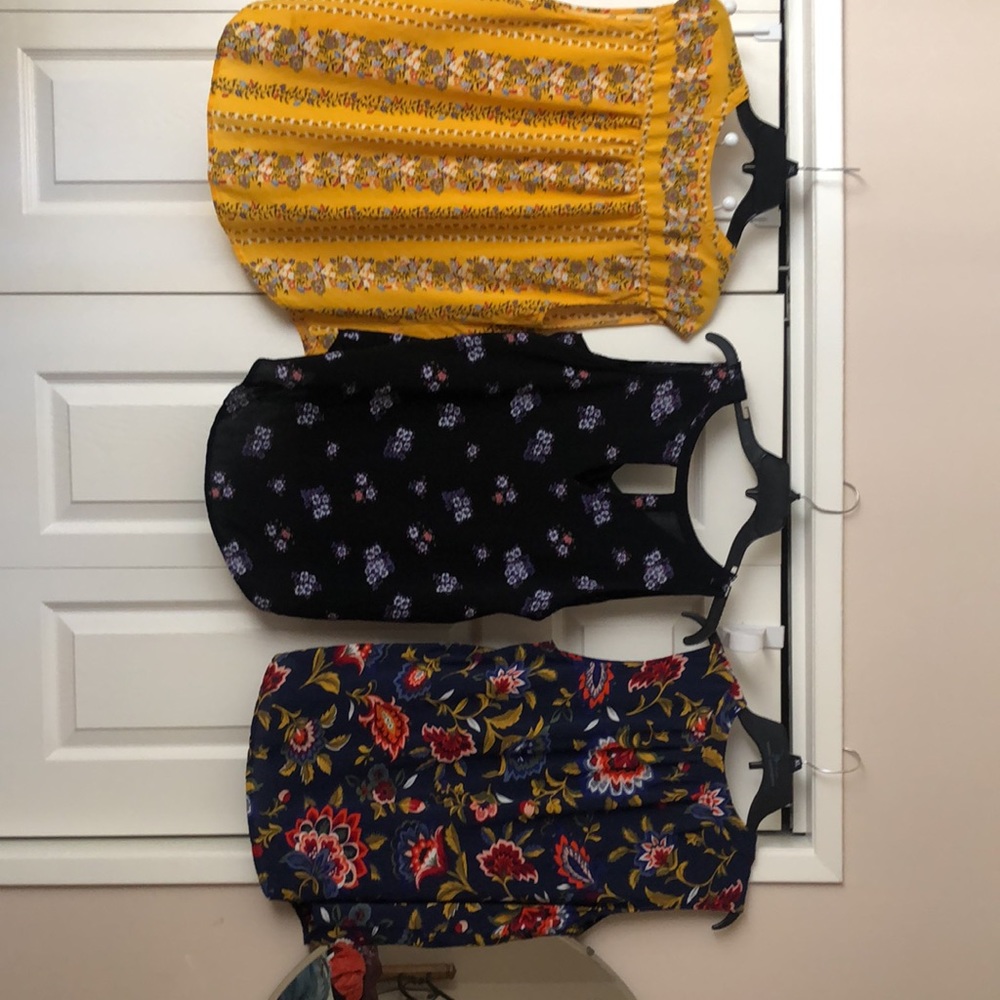 3 Large Sleeveless tops multiple colors florals